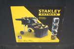 Stanley Fatmax, arbetsstation, samt diverse verktyg.
