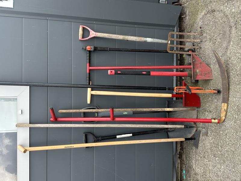 Diverse redskap, 12 st, bl.a Fiskars.