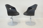 Adriano Tolomei "Baba Chair", snurrfåtöljer, ett par, plast/metall, Bagni di Lucca, Italien.