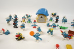 Smurfhus och smurfar, ett parti.