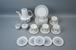 Tapio Wirkkala, kaffeservis, 18 delar, porslin, "Composition", Rosenthal, 1900-talets andra hälft.