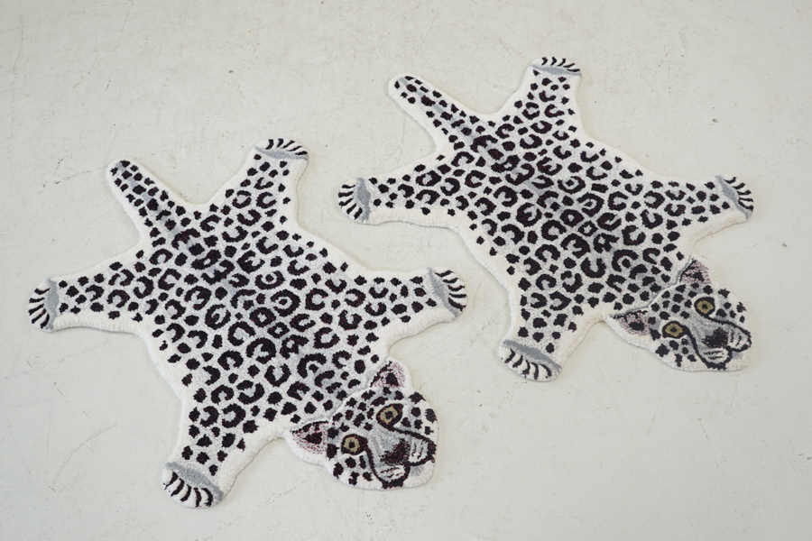 Mattor, 2 st, ull/bomull, "Leopard" Classic Collection.