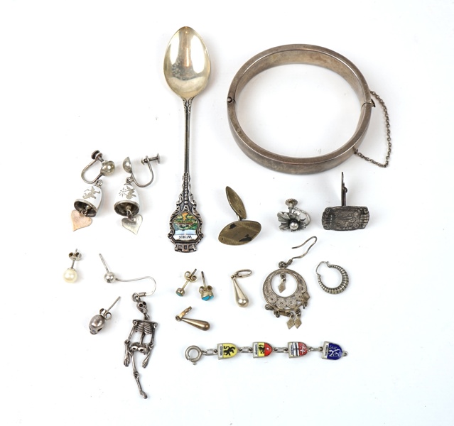 Diverse silver, ett parti.