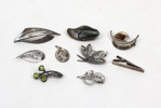 Broscher, 9 st, silver.