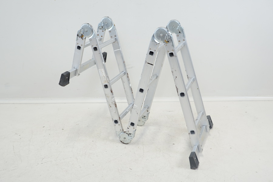 Multistege, aluminium, modell HN4292, Harald Nyborg.
