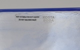 Skål och dekorativa äpplen, 4 delar, glas, bl.a Ulrica Hydman Vallien, Kosta Boda. 