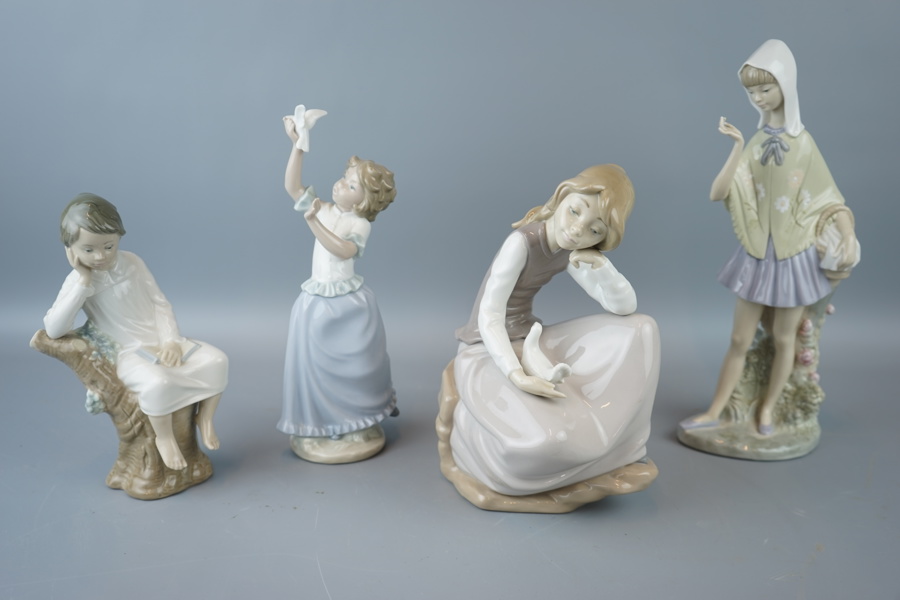 Figuriner, 4 st, porslin, bl.a Nao, Spanien.
