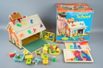 Fisher-Price Toys, Play Family School, plast, 1970-tal.