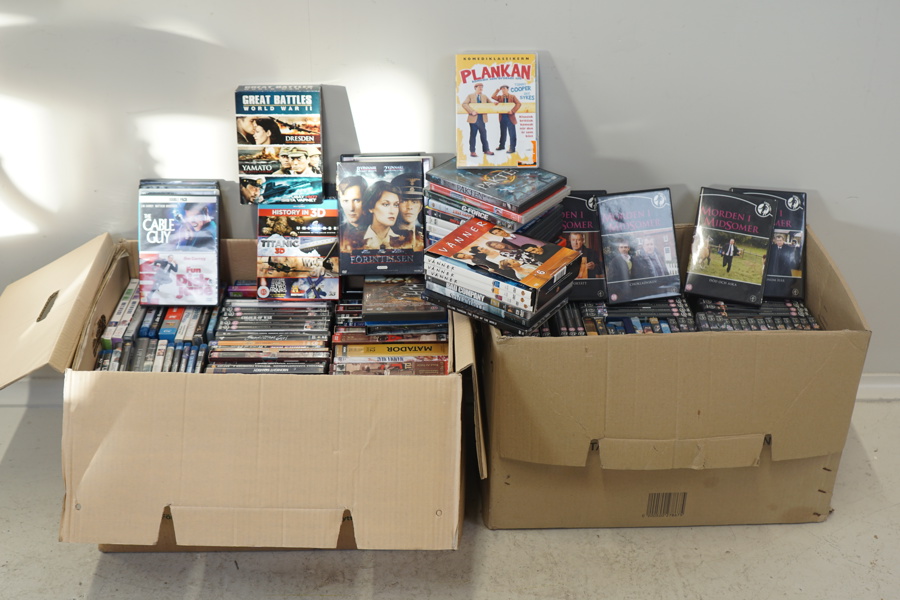 DVD-filmer, ett parti, bl.a Morden i Midsomer.