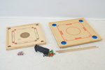 Carrom-spel och Couronne-spel.