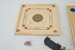 Carrom-spel och Couronne-spel.