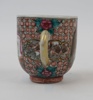Kopp med fat, porslin, Famille Rose, Qianlong, Kina, 1736-1795.