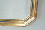 Spegel, fasettslipat glas, delvis förgylld ram, 1900-tal.