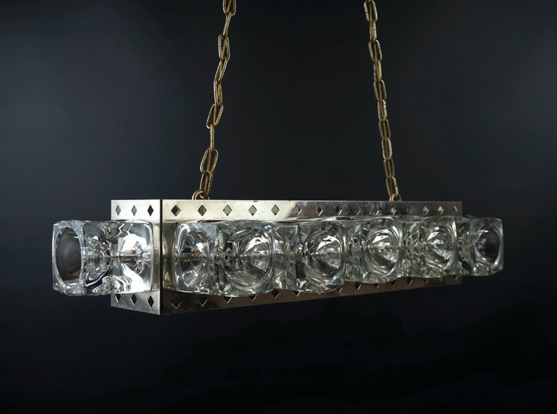 Taklampa, metall/glas.
