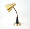 Bordslampa, metall, Gemi.