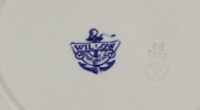 Servisdelar, 17 st, flintgods, Willow-mönster, Gustavsberg och Wood & Sons, England.