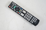 Tv, Panasonic TX-L47DT50Y, med fjärrkontroll.