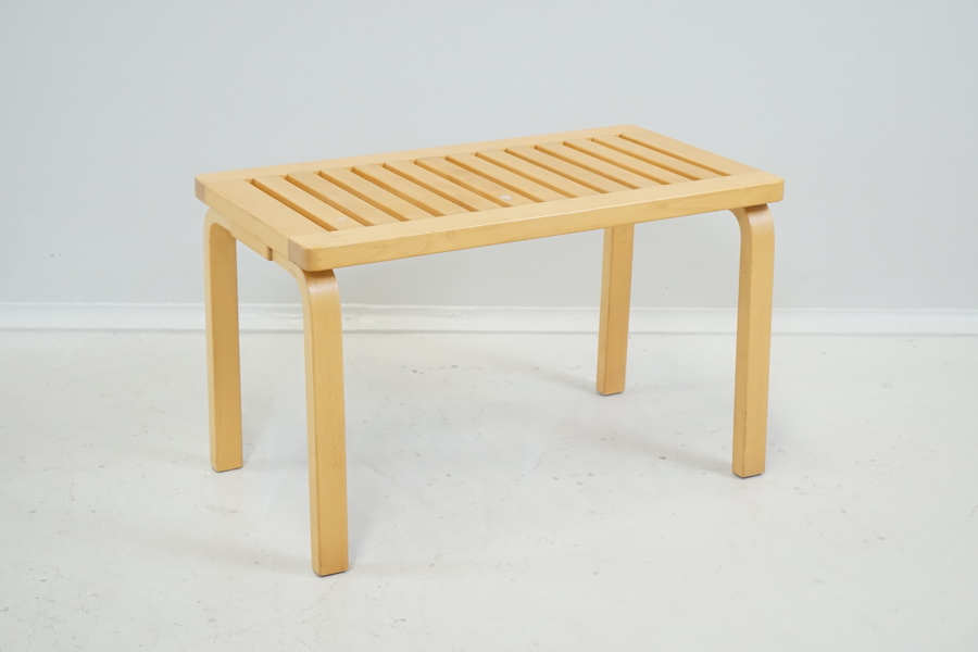 Alvar Aalto, bänk, björk, modell 153, Artek.
