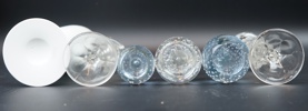 Vaser, 11 delar, porslin/glas, 1900-tal.