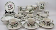 Frukostservisdelar, 31 delar, flintgods, "The Botanic Garden", Portmeiron, England.