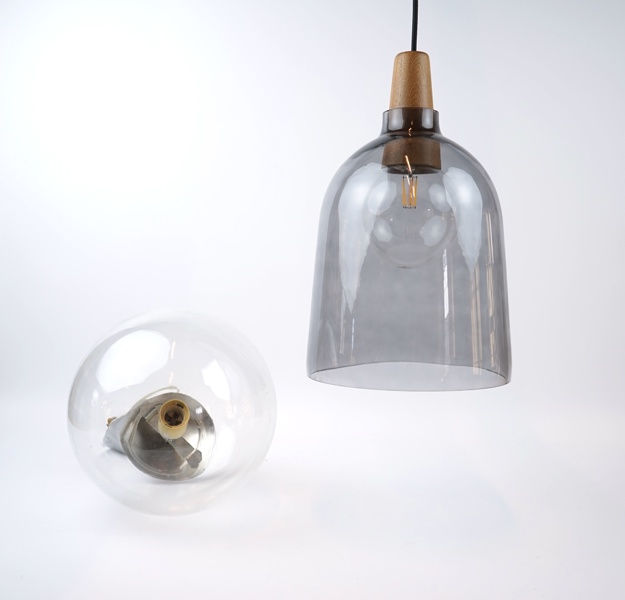 Taklampor, 2 st, glas, Design for the people, ''Karma 24'', och Schou Lightning.
