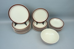 Matservis, 25 delar, stengods, Yamashu Stoneware, Japan.