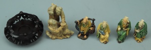 Figuriner, 5 st, keramik och soapstone, Kina, 1900-tal.