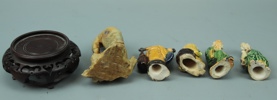 Figuriner, 5 st, keramik och soapstone, Kina, 1900-tal.