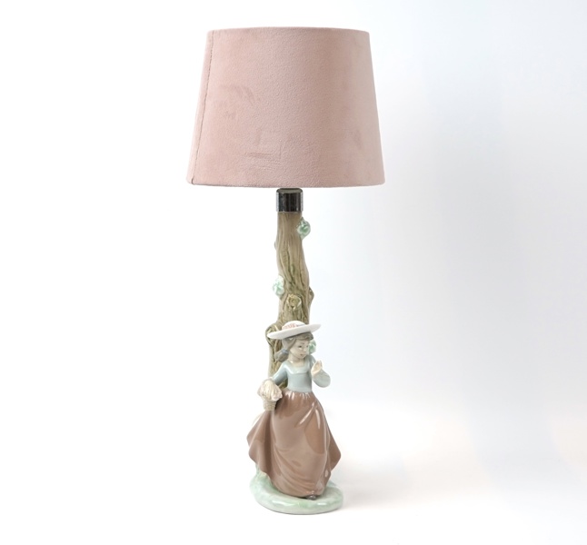 Bordslampa, porslin, NAO, Lladro, Spanien.