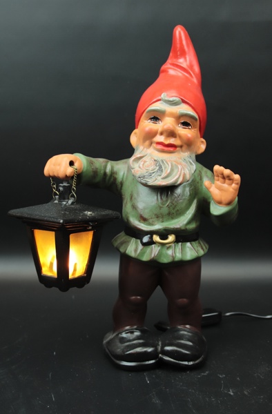 Tomte med lykta, lergods, Heissner, Västtyskland, 1900-talets andra hälft.