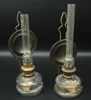 Väggfotogenlampor, 2 st, glas och mässing, 1900-tal.