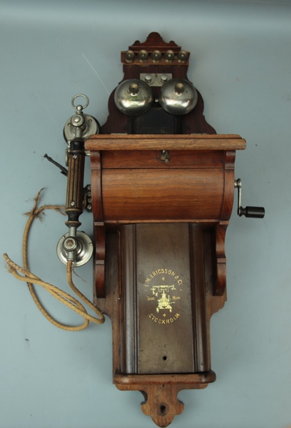 Väggtelefon, L M Ericsson, Stockholm, 1900-talets början.