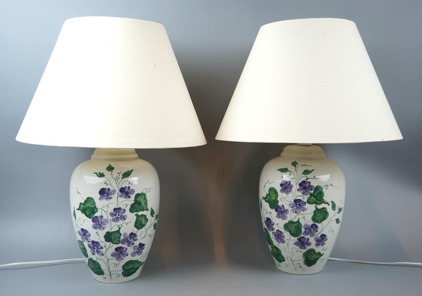 Borslampor, ett par, porslin, Italien.