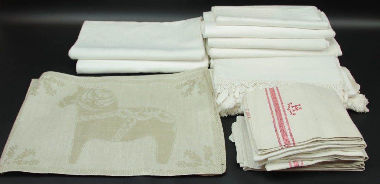 Dukar och handdukar m.m, ett parti, bl. a linne, 1900-tal.