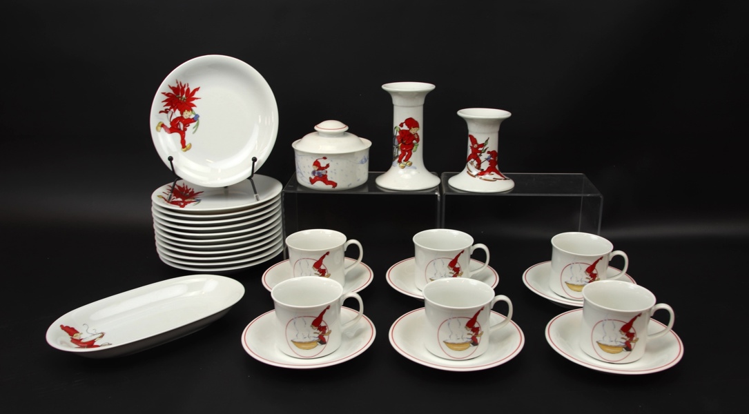 Aina Stenberg, kaffeservis, 22 delar, porslin, "Tomtejul", Rörstrand.