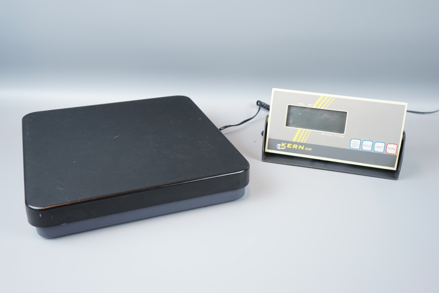 Paketvåg, 60 kg, EOE 60K-2, Kern.