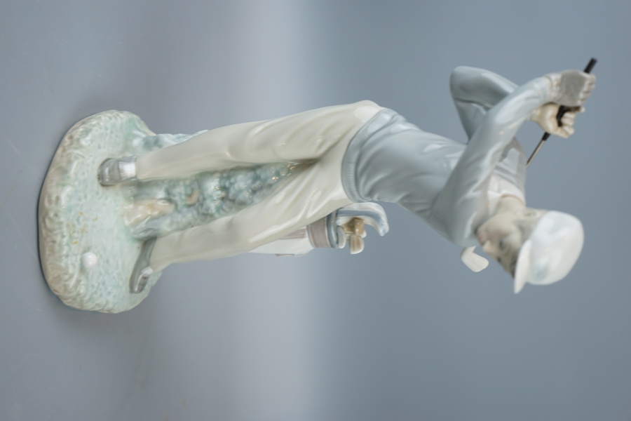 Vincente Martinez, figurin, porslin, "Golfer", Lladro.