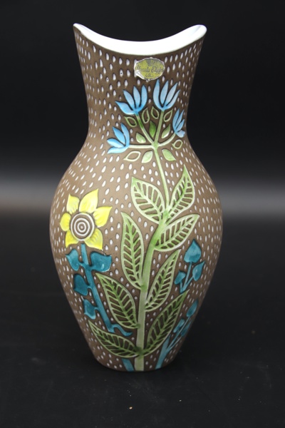 Mari Simmulsson, vas, keramik, Upsala Ekeby.