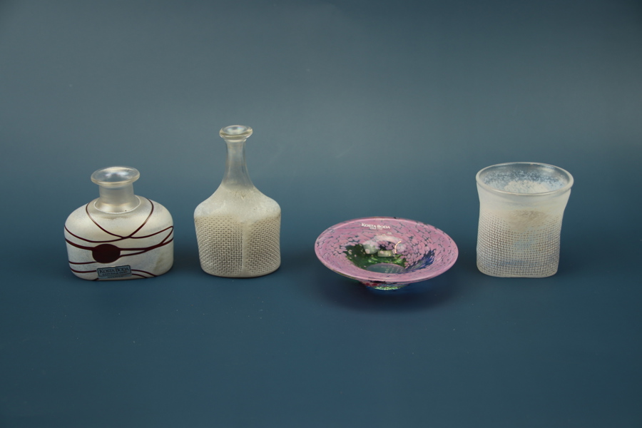 Ulrika Hydman Vallien och Bertil Vallien, miniatyrer, 4 st, Kosta Boda.