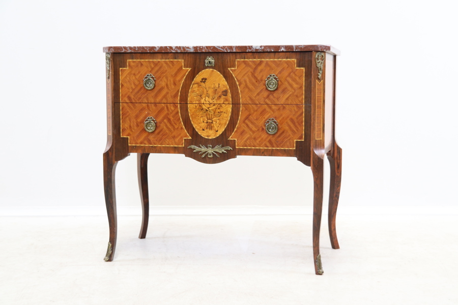 Stilbyrå, 2 lådor, trä/sten, 1900-tal.