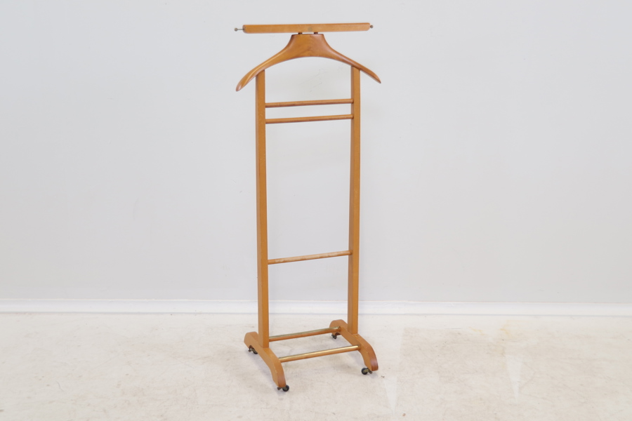 Herrbetjänt, trä, Brevettato, Italien.