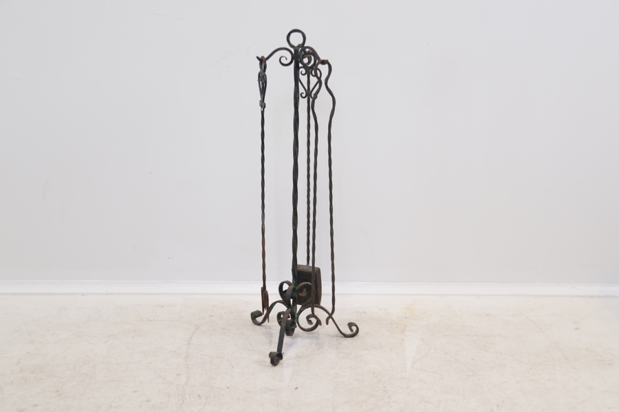 Brasset, 4 delar, metall.