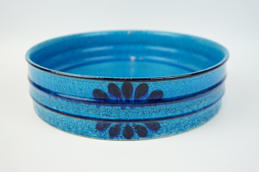 Skål, chamotterat lergods, Drejargruppen, Rörstrand, 1972.