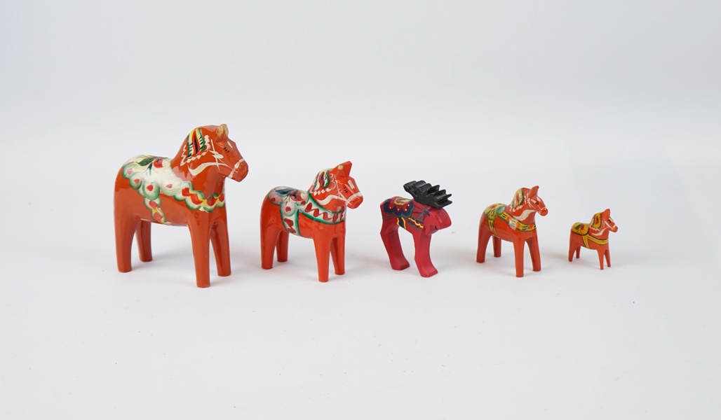 Dalahästar, 4 st, trä, 1900-tal.