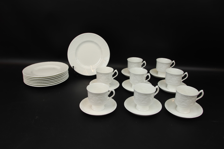 Kaffeservis, 15 delar, benporslin, Staffordshire Crown, England.