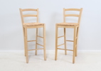 Barstolar, ett par, trä, flätade sitsar.