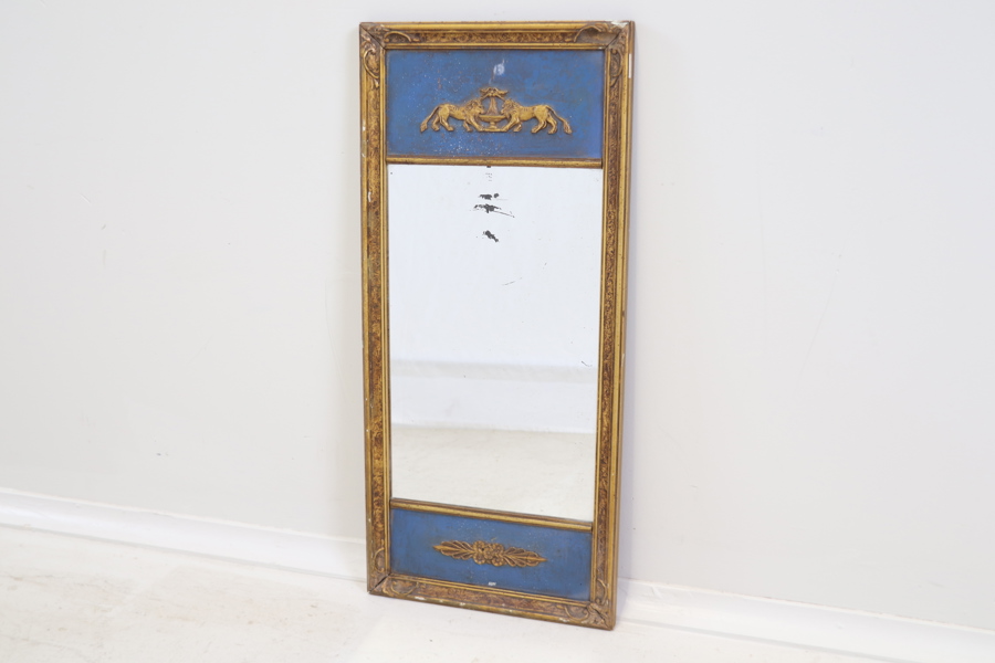 Spegel, bronserad ram, sengustaviansk, 1800-talets första del.