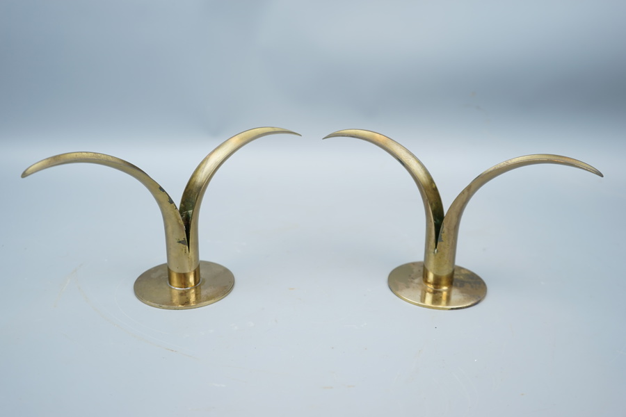 Ivar Ålenius-Björk, Liljan-ljusstakar, ett par, mässing, Ystad-Metall.