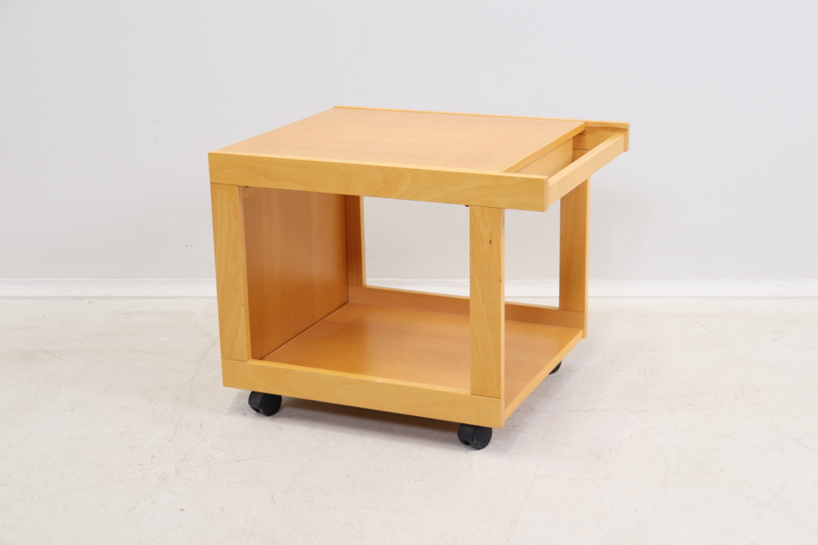 Serveringsbord med klaff, trä.