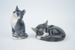 Figuriner, 2 st, katter, porslin, Erik och Niels Anders Nielsen, Royal Copenhagen.